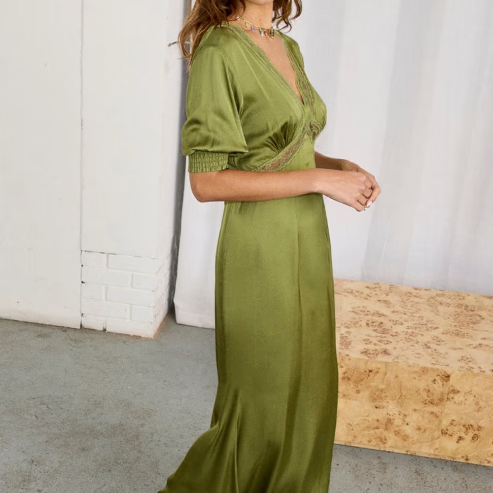 Never Fully Dressed Olive Lace May Dress Size 4